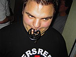 Klicke auf die Grafik für eine vergrößerte Ansicht

Name: ich 2.jpg
Ansichten: 51
Größe: 116,2 KB
ID: 1530671