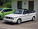 Klicke auf die Grafik für eine vergrößerte Ansicht

Name: Golf Cabrio 042.jpg
Ansichten: 140
Größe: 80,8 KB
ID: 1577940